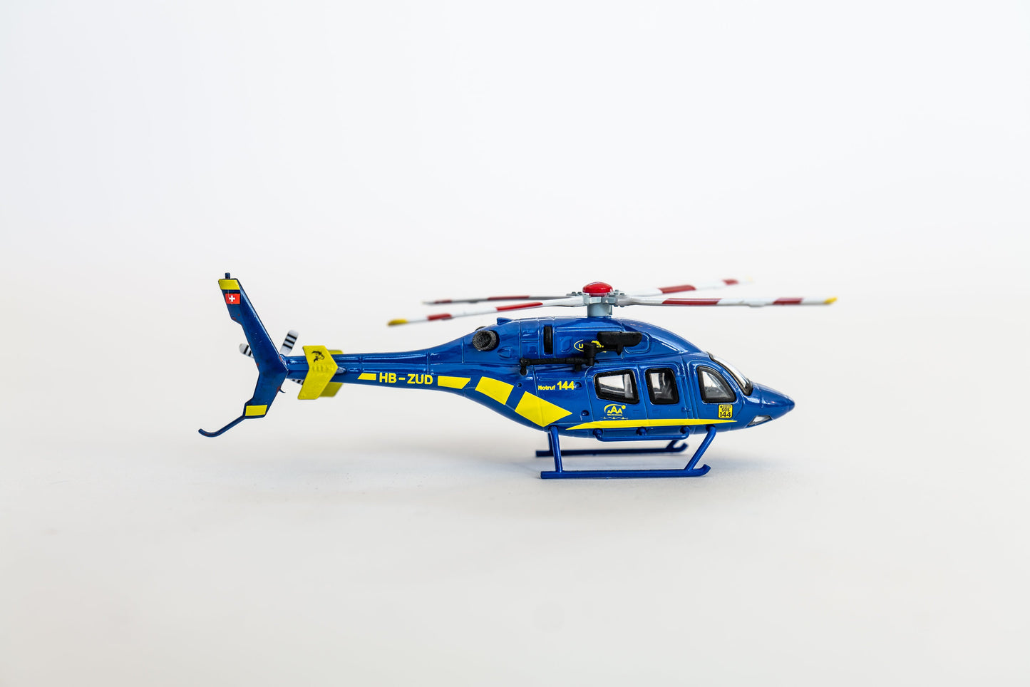 Helikopter-Modell Bell 429 - klein