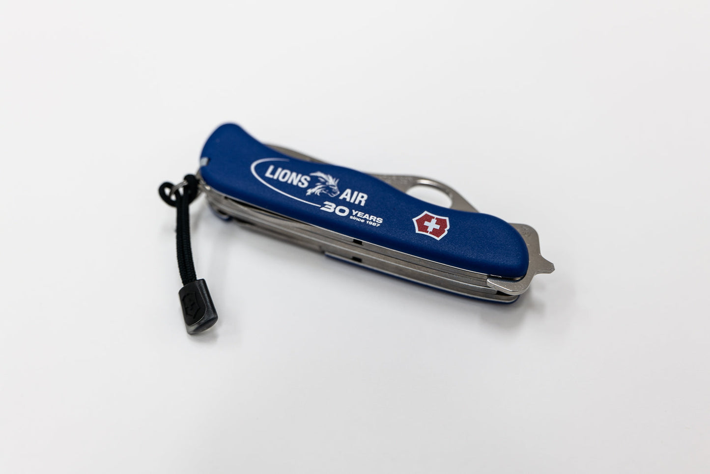 Rescue Tool by Victorinox